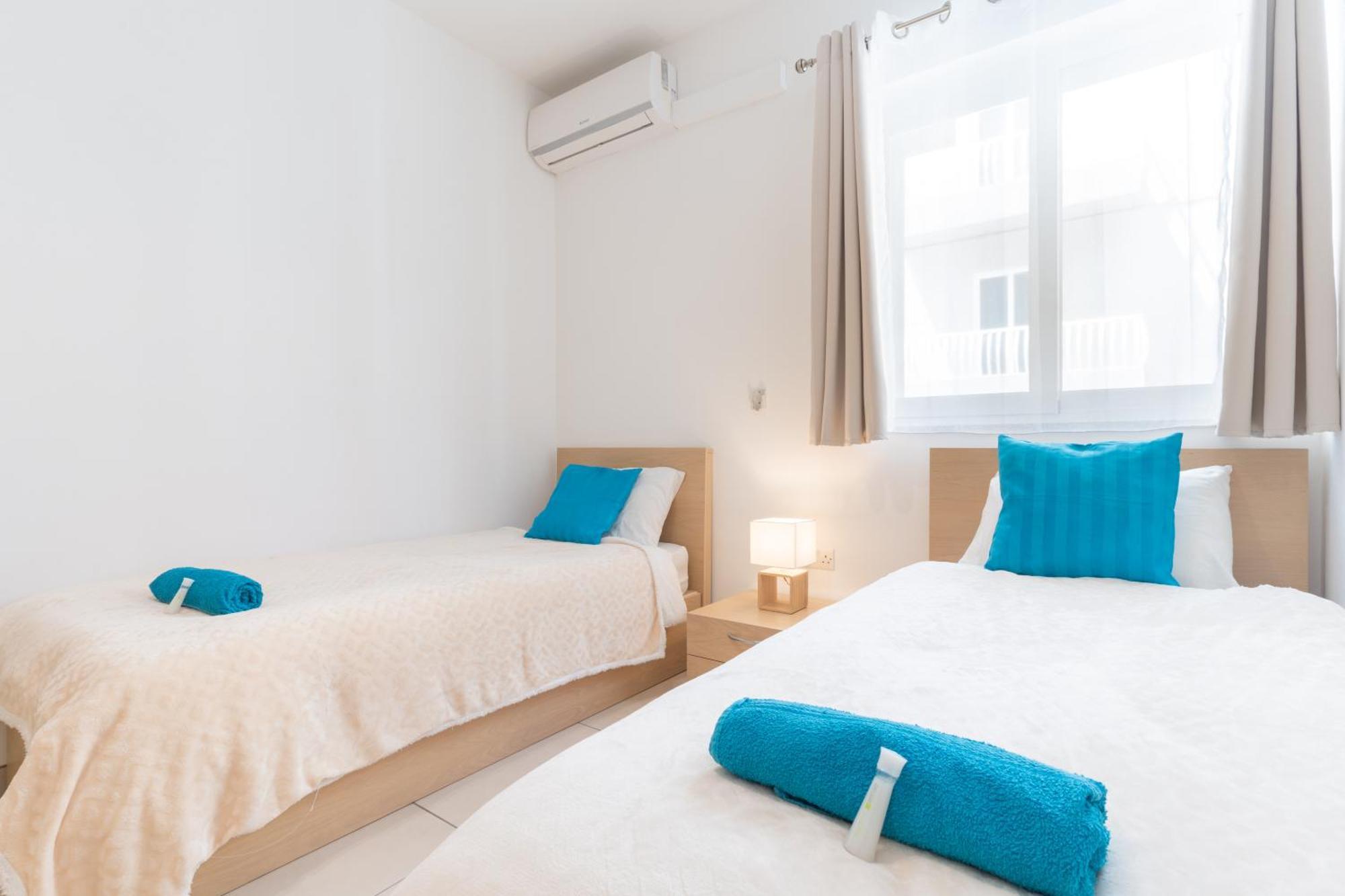 2 Bedroom In Central St Julians Prime Location In Paceville Apt 3 By Vaganza Saint Julian's Dış mekan fotoğraf