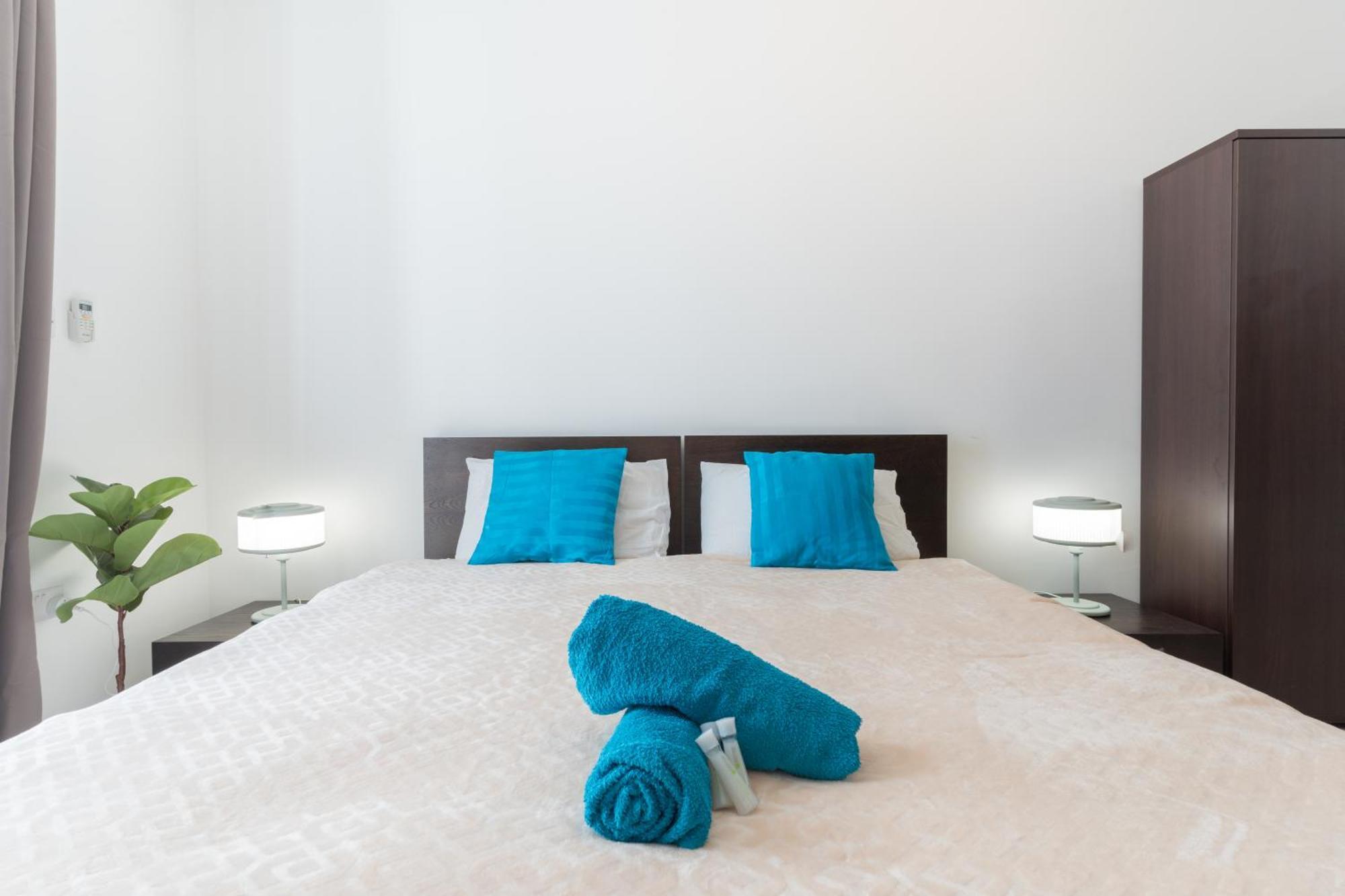 2 Bedroom In Central St Julians Prime Location In Paceville Apt 3 By Vaganza Saint Julian's Dış mekan fotoğraf